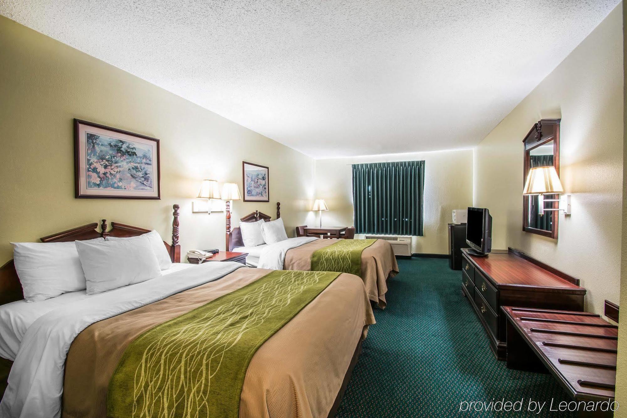 Super 8 By Wyndham I-65 Motel 3*